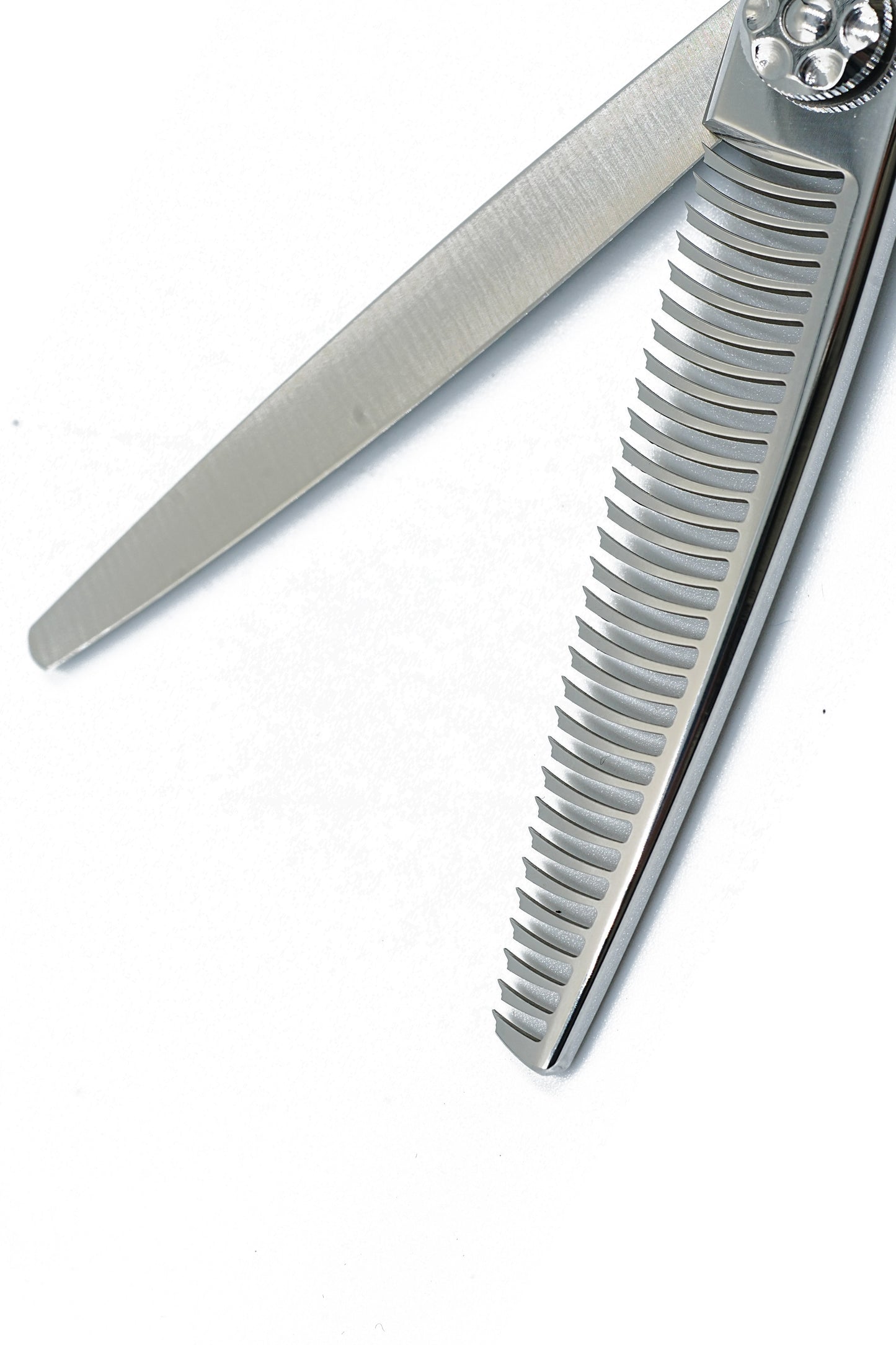 抜けが良く理想の質感に M782C セニングシザー