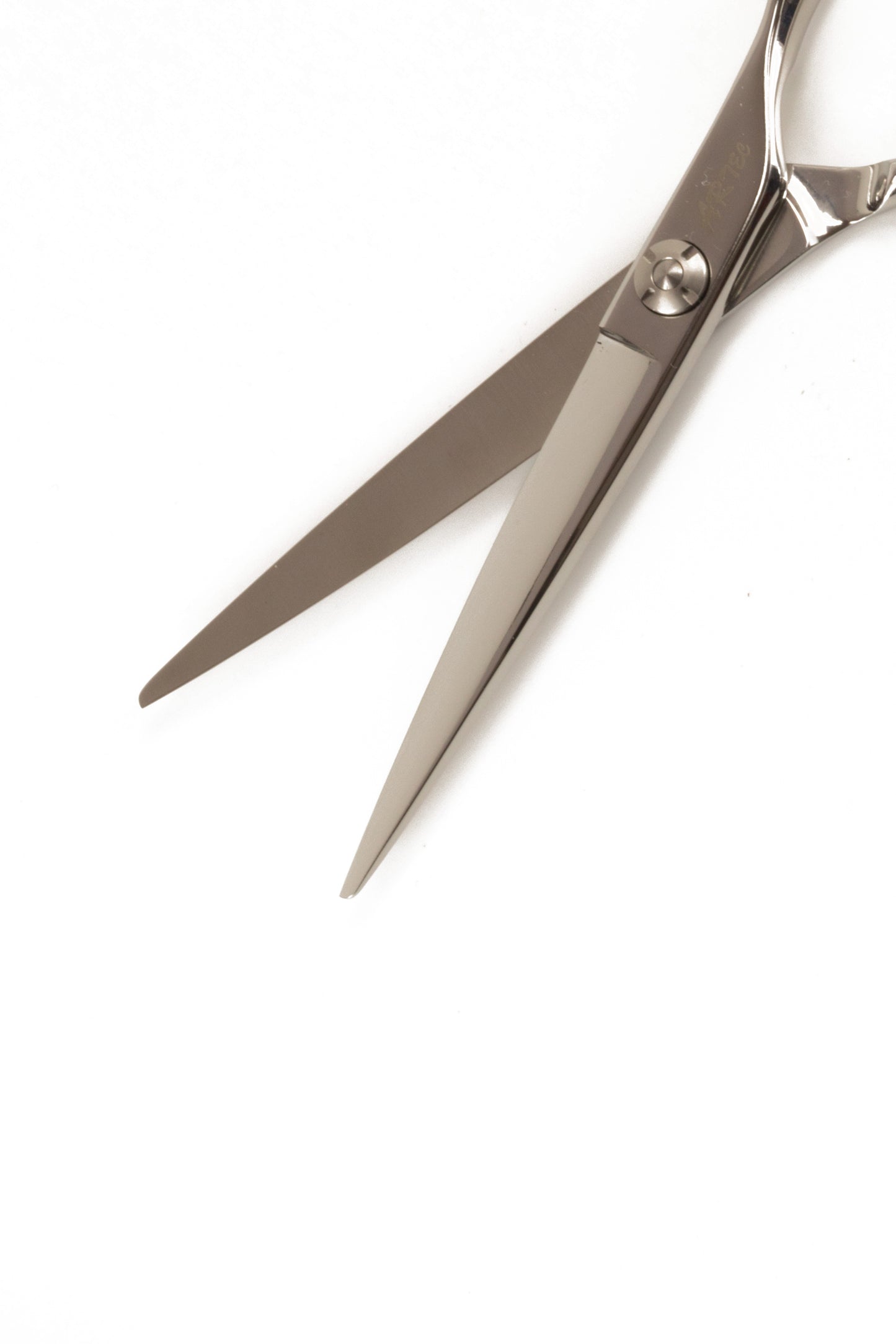 滑らかな切れ味 F203 カットシザー 6.0inch