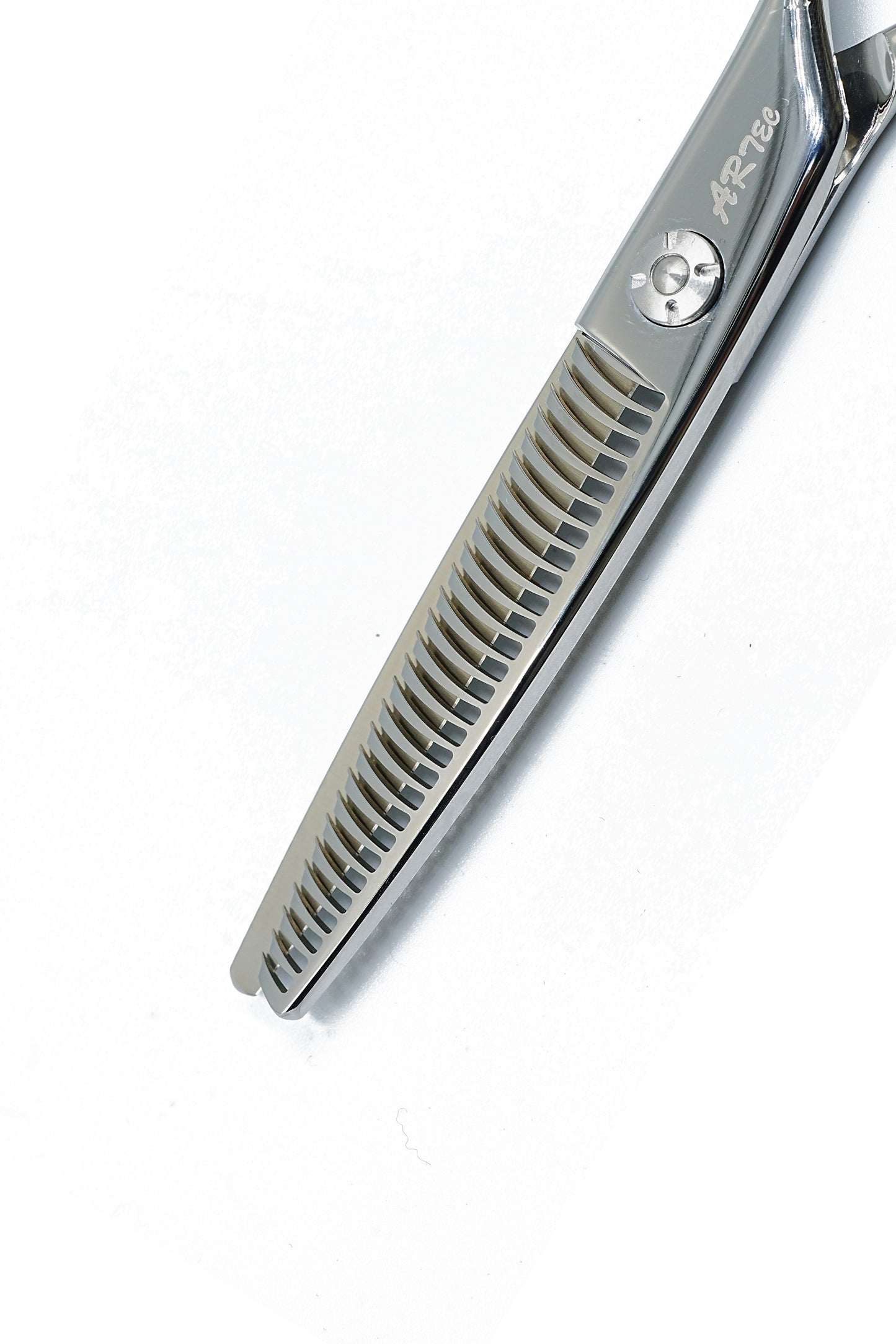 滑らかな抜け感 M735alpha セニングシザー