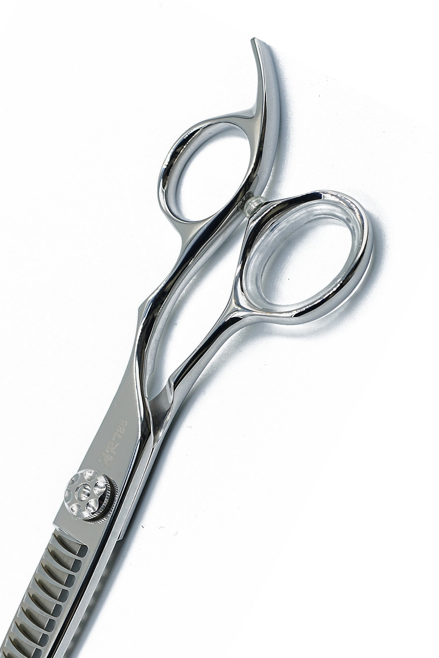 しっかり取れて馴染む SW7825S セニングシザー