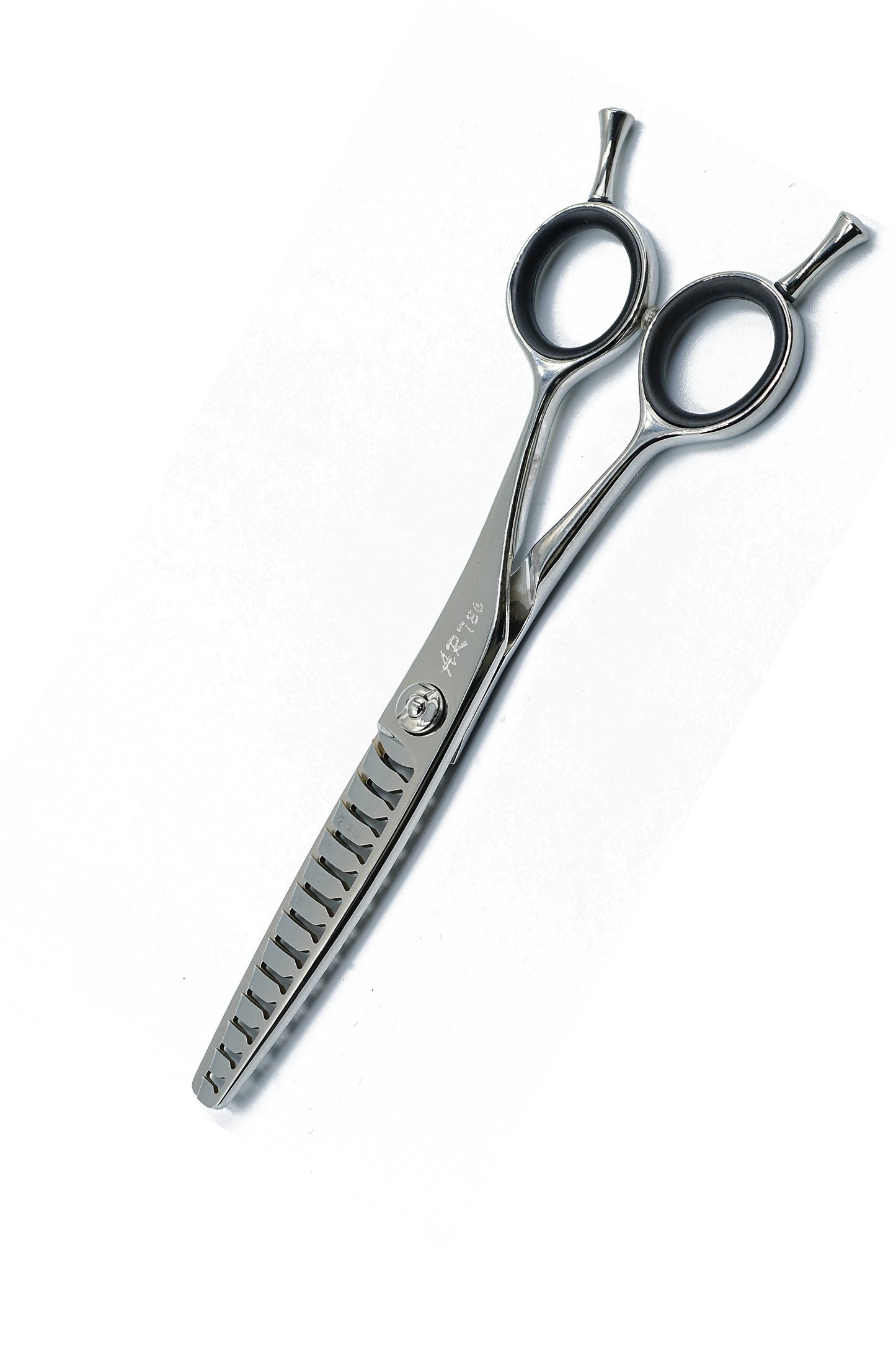 ガンガン抜ける WH138 セニングシザー